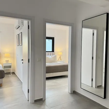 Phaedrus Living: White Hills Suites City View Aglantzia Exterior photo