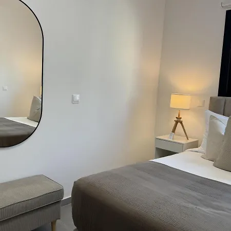 Phaedrus Living: White Hills Suites City View Aglantzia Exterior photo