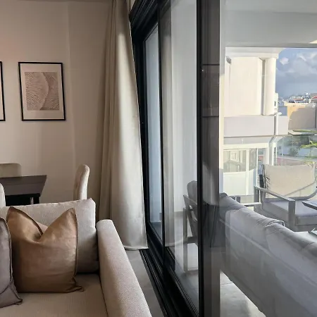 Phaedrus Living: White Hills Suites City View Aglantzia Exterior photo